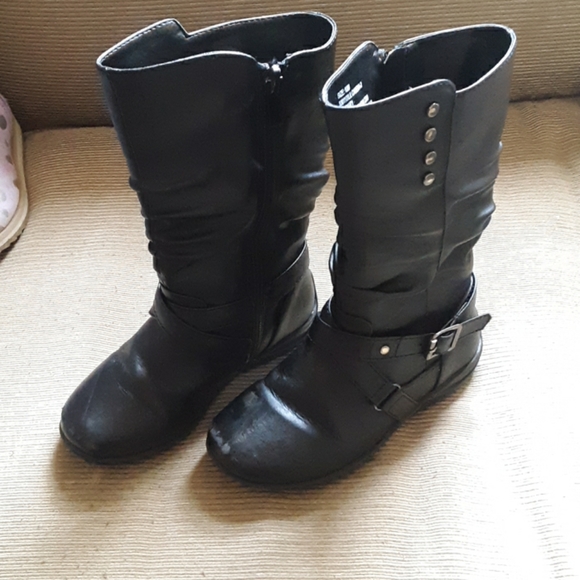 3 pairs of size 10 boots - Picture 3 of 4